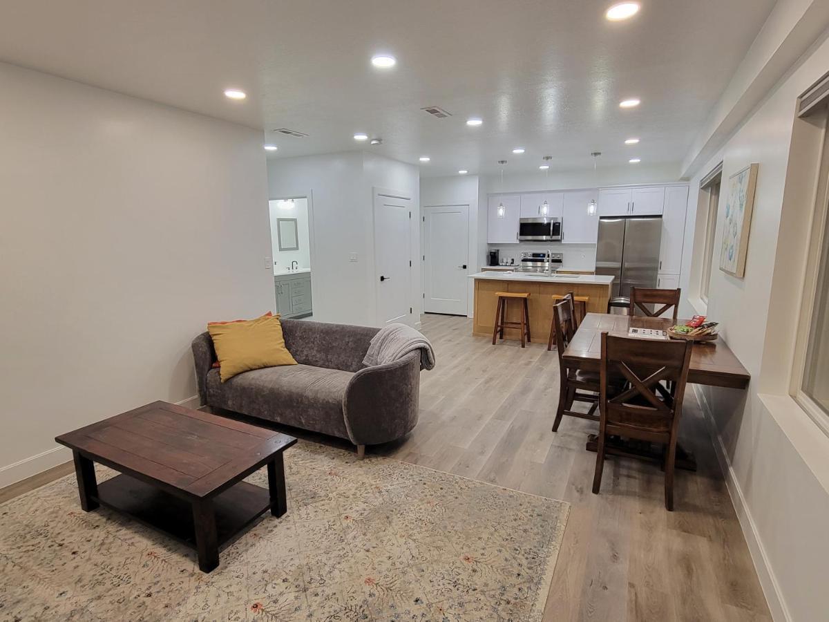Spacious & Modern Apartment, Close To Universities And Mountains Mapleton Dış mekan fotoğraf